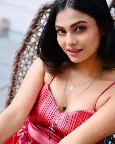 Escort Service Krishna